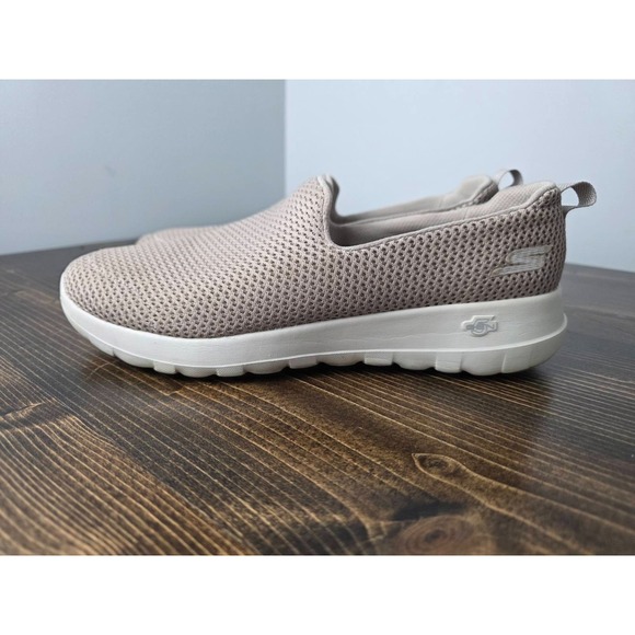 Skechers Shoes Womens Sz. 8.5 Beige Go Walk Joy Goga Max Knit Slip On Comfort - Picture 5 of 14